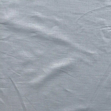 Gardintyg Ludwig i ljusgrå nyans – stilrent linne/bomull med mjukt fall