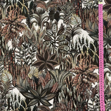 Närbild av Darius bomullstyg, visar mönstrets skala och täta struktur med måttband som referens.